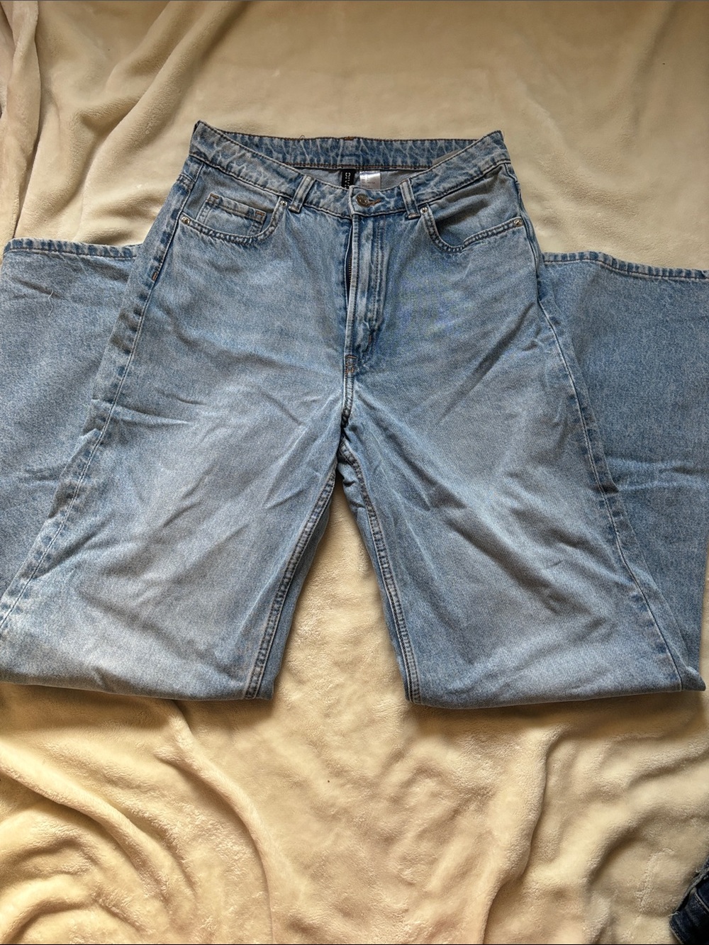 H&M Wide Leg Denim Jeans